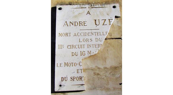 plaque
