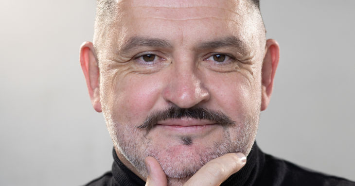participant concours moustache