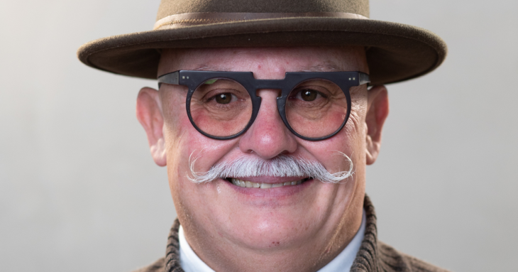 moustache guidon